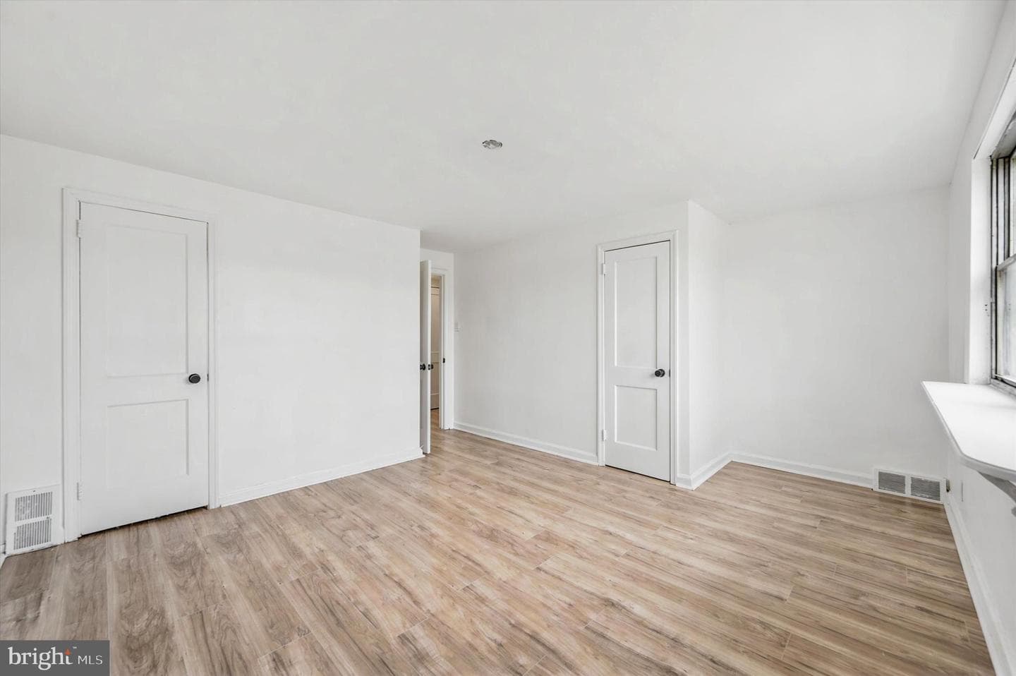 6451 Akron Street photo 20