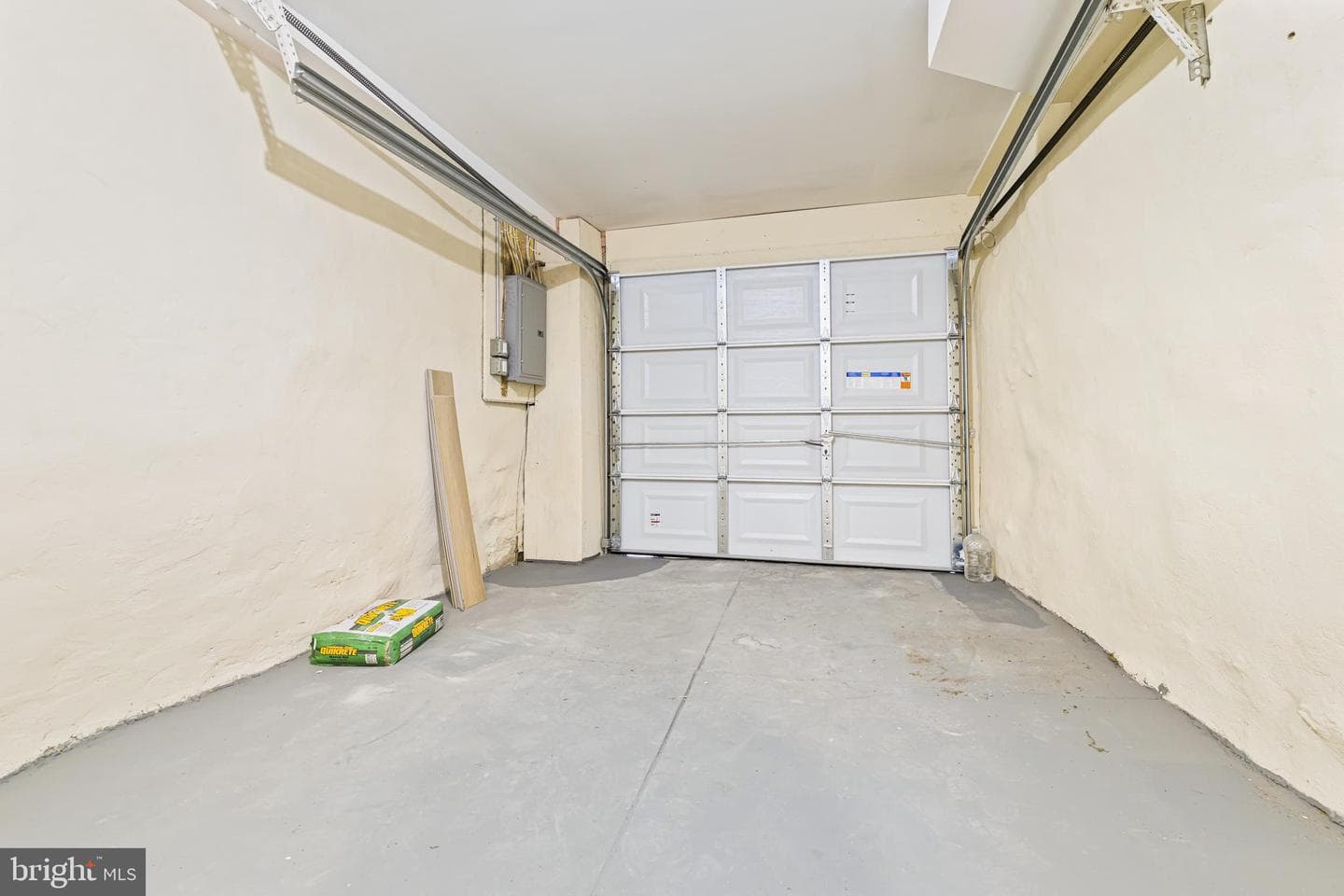 1936 W Godfrey Avenue photo 32