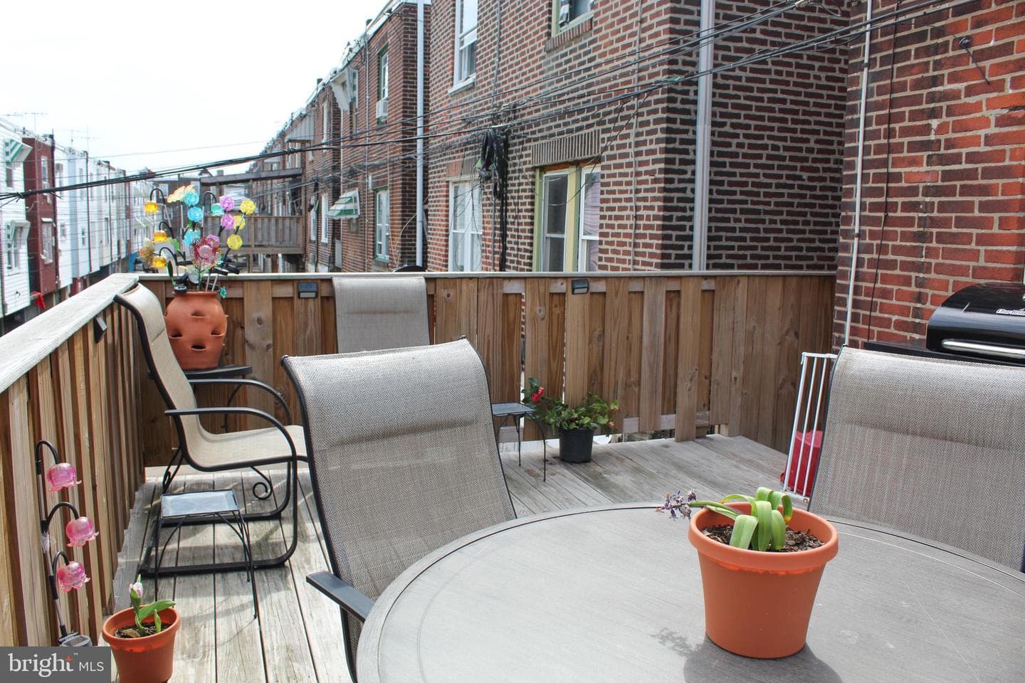 4153 M Street photo 11