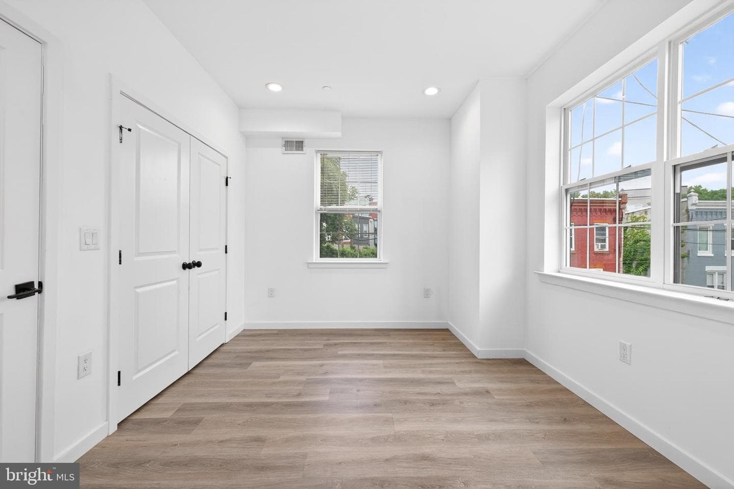 1870 N Marston Street photo 12