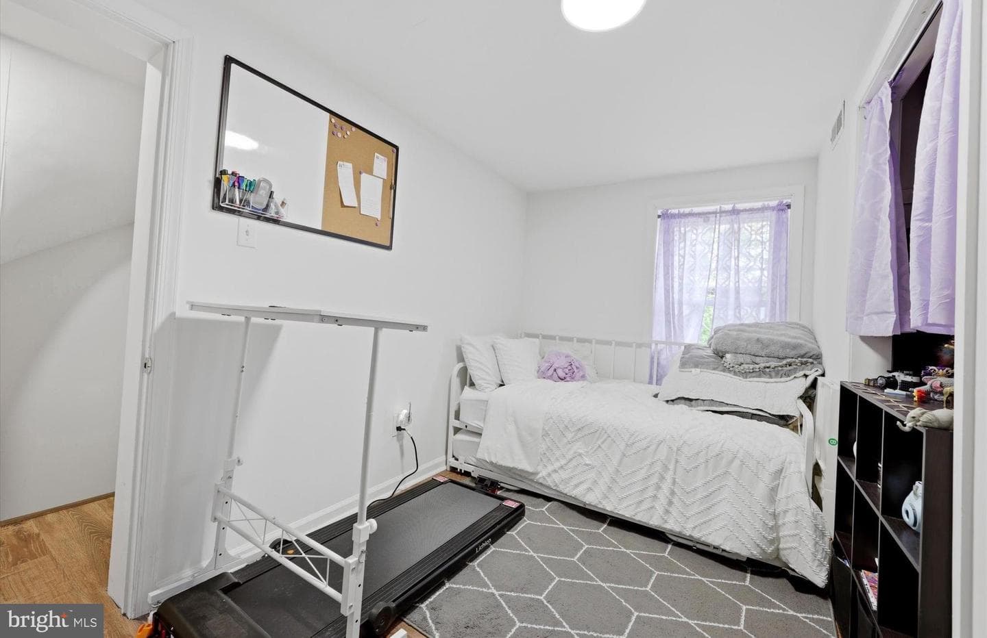 4527 Saint Davids Street photo 14