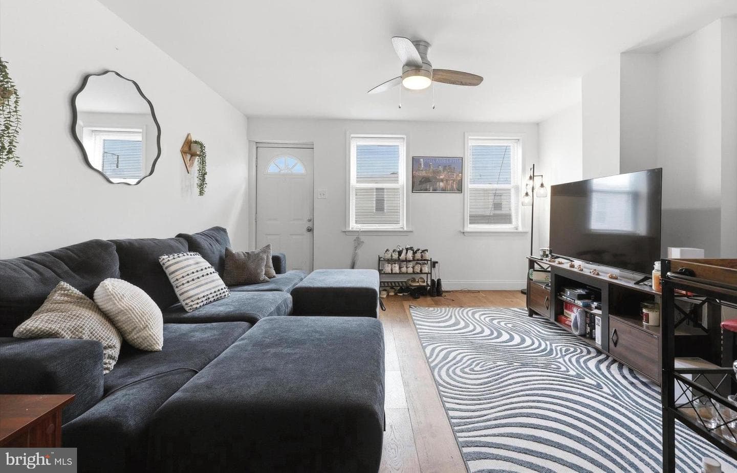 4527 Saint Davids Street photo 3