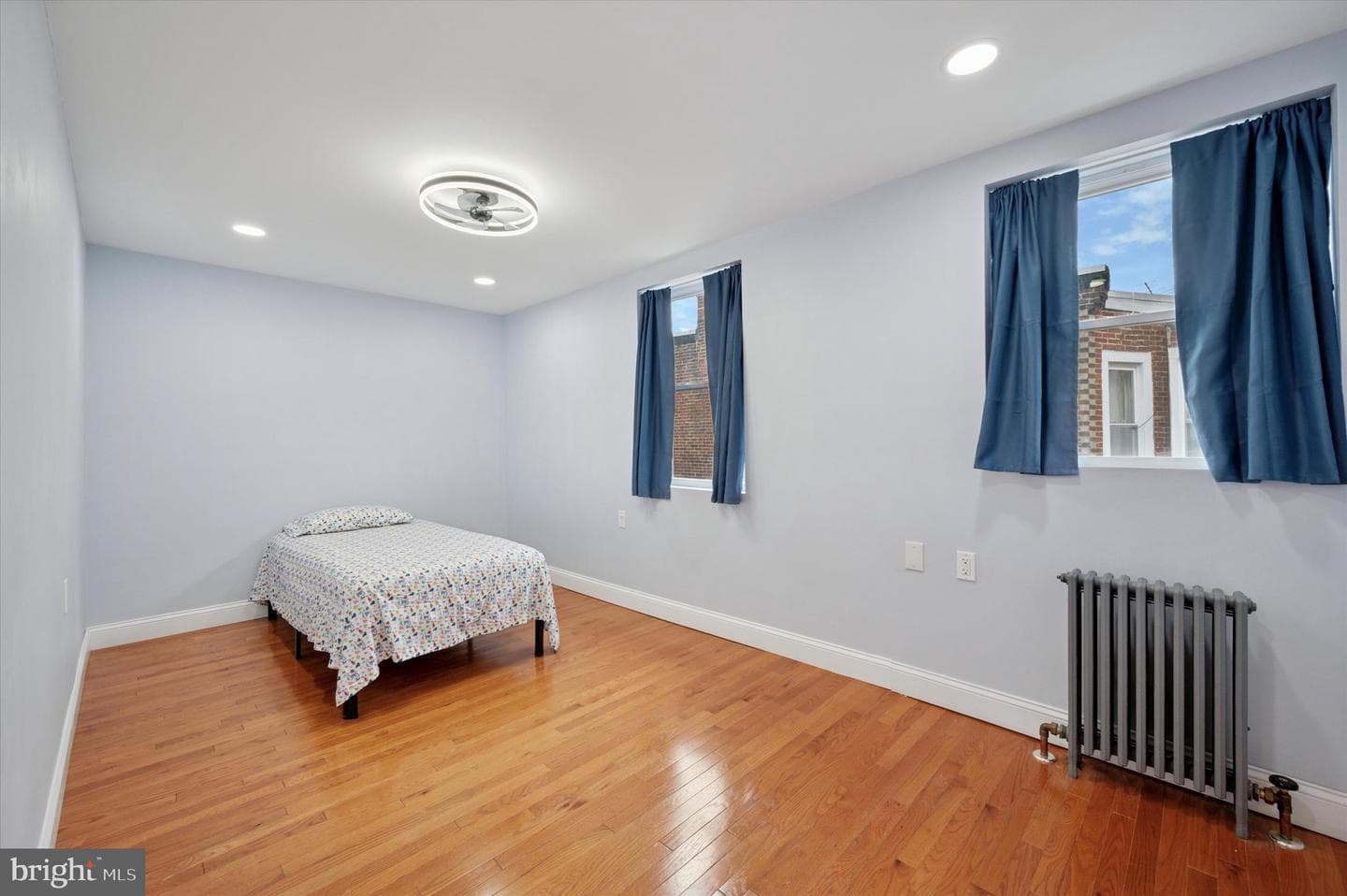 422 N Simpson St photo 11