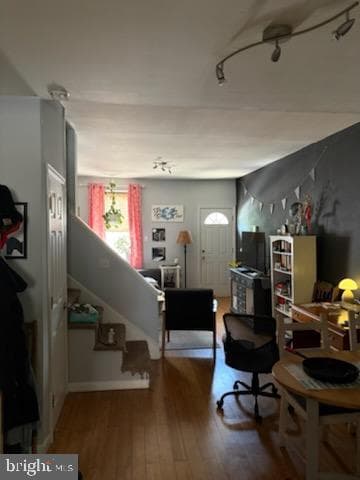351 W Master Street photo 12