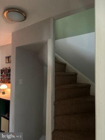 351 W Master Street photo 5