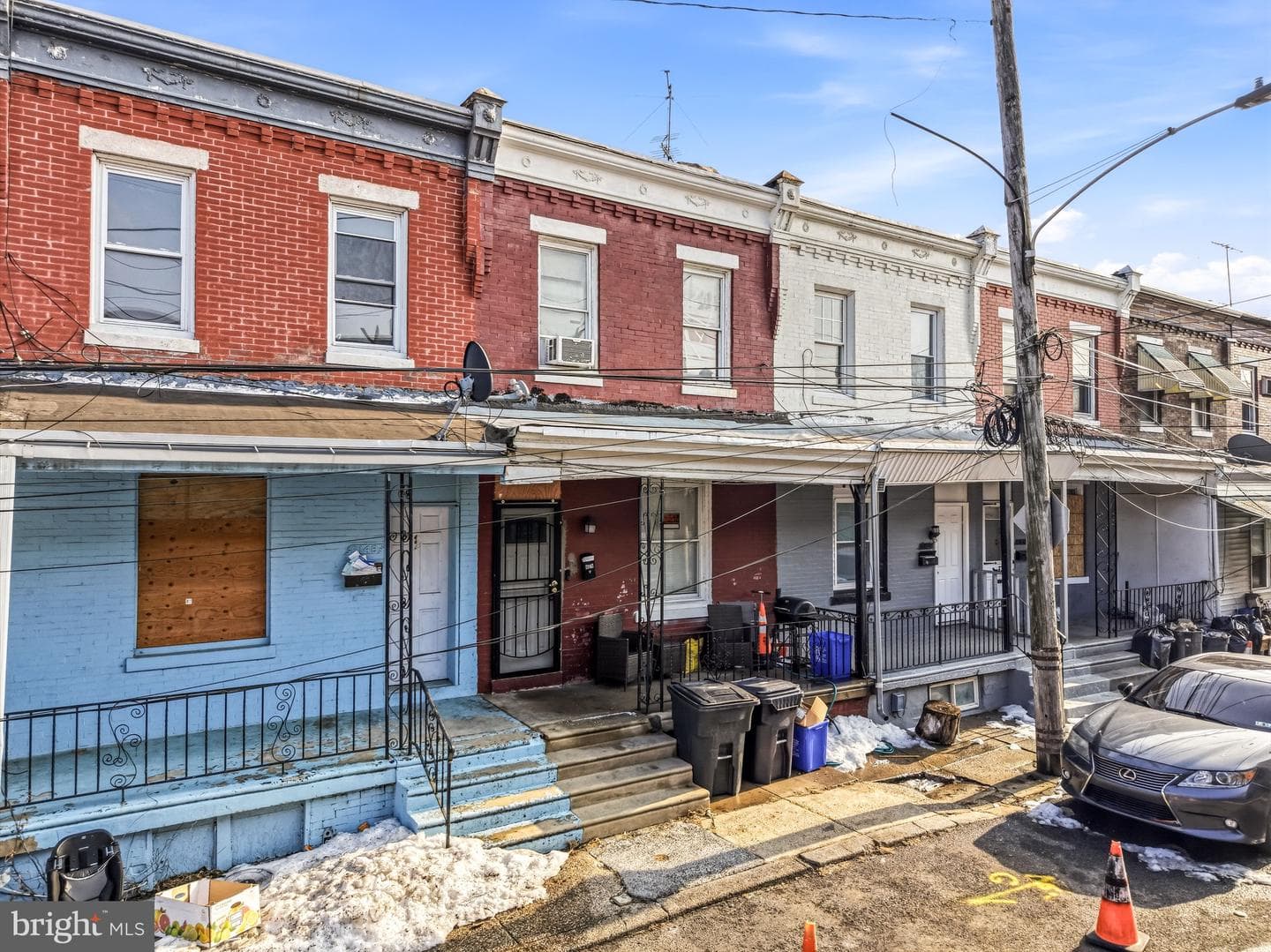 6160 Glenmore Avenue photo 3