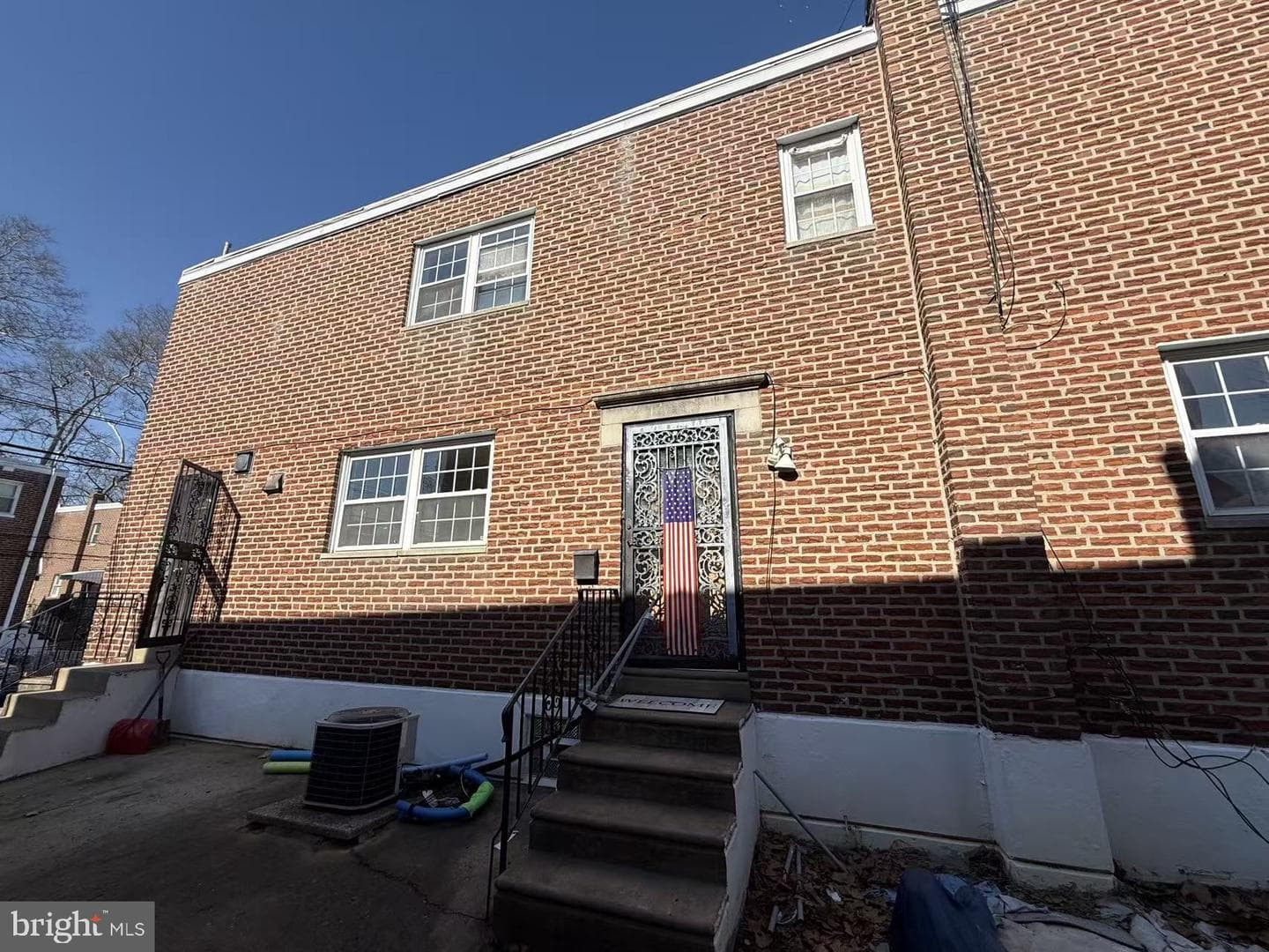 7640 Fairfield Street photo 3