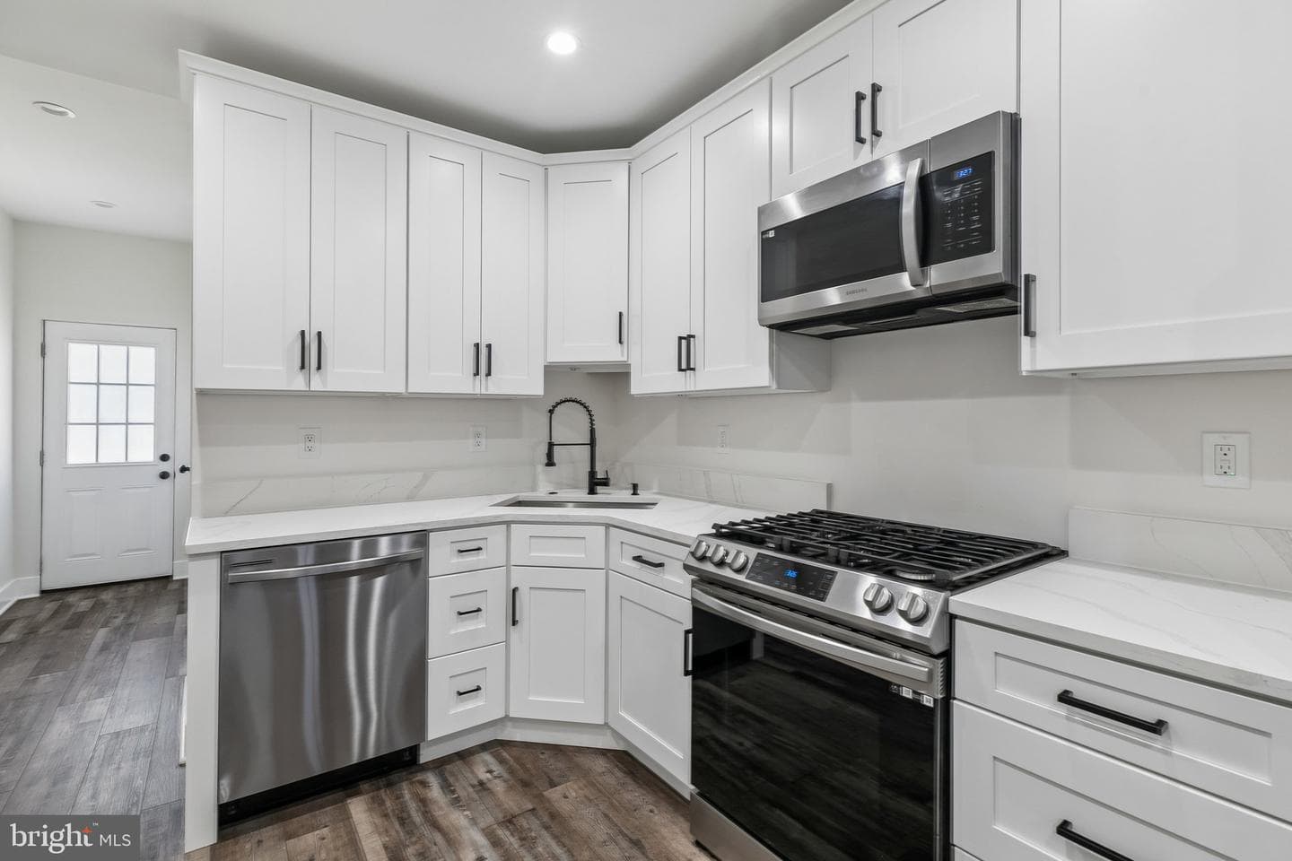 3156 Almond Street photo 22