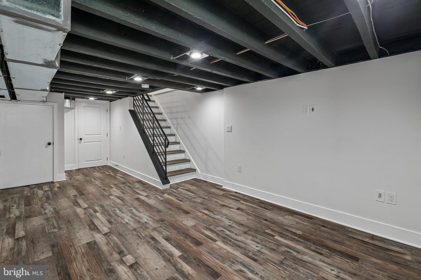 3156 Almond Street photo 49