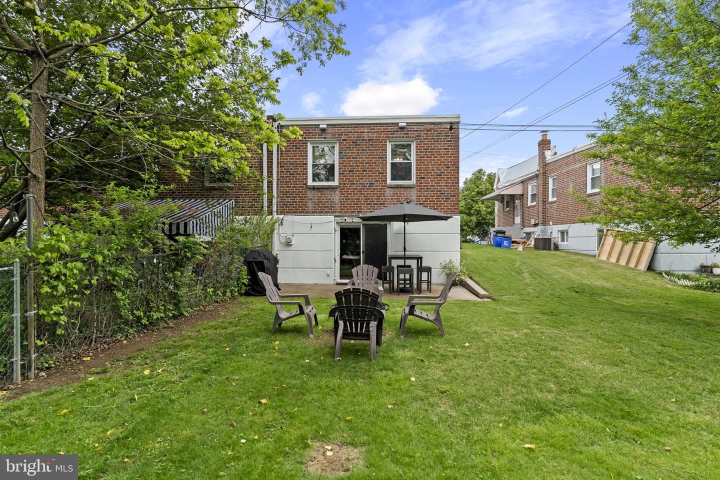 8807 Danbury Street photo 23