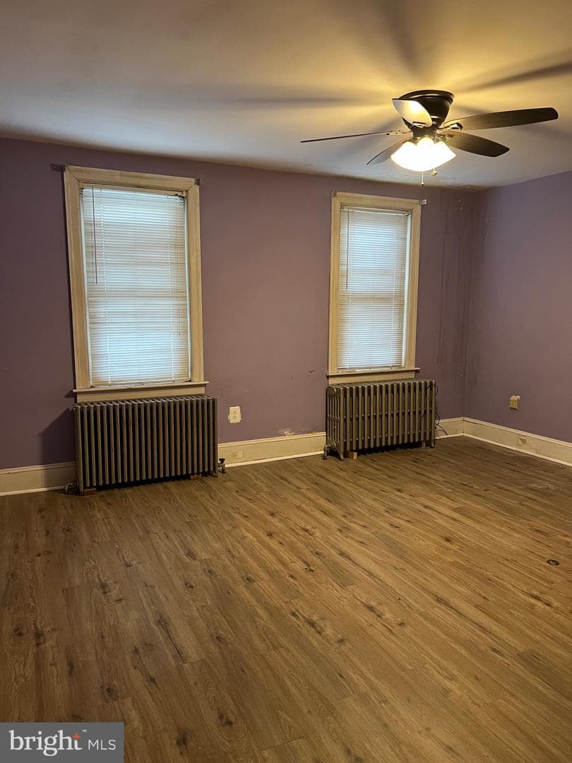 2605 E Somerset Street photo 19