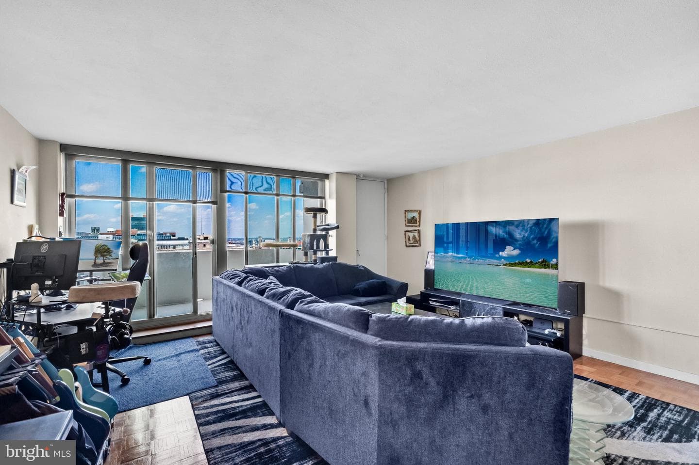 604 S Washington Square #2108 photo 8