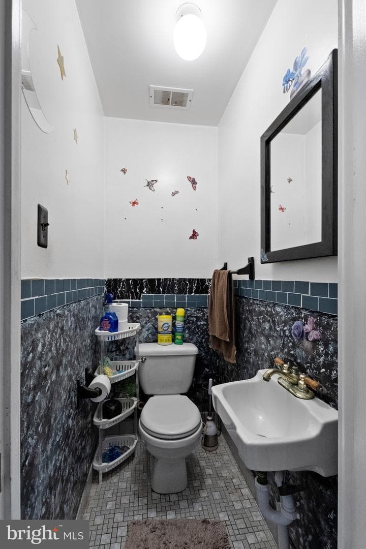 826 Avon Road photo 12