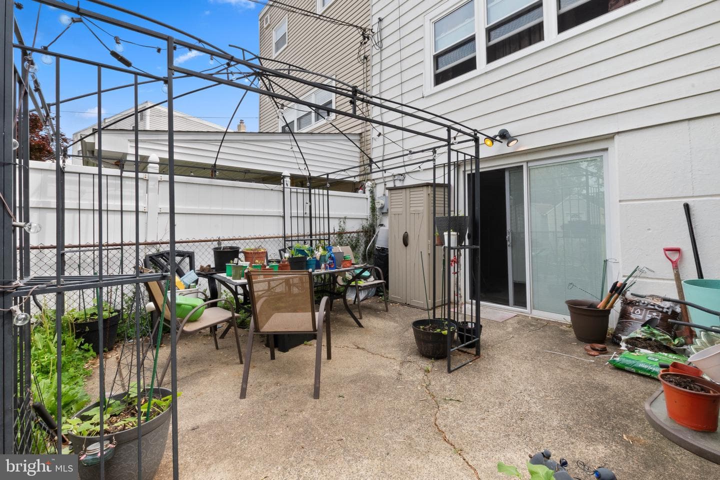 826 Avon Road photo 13