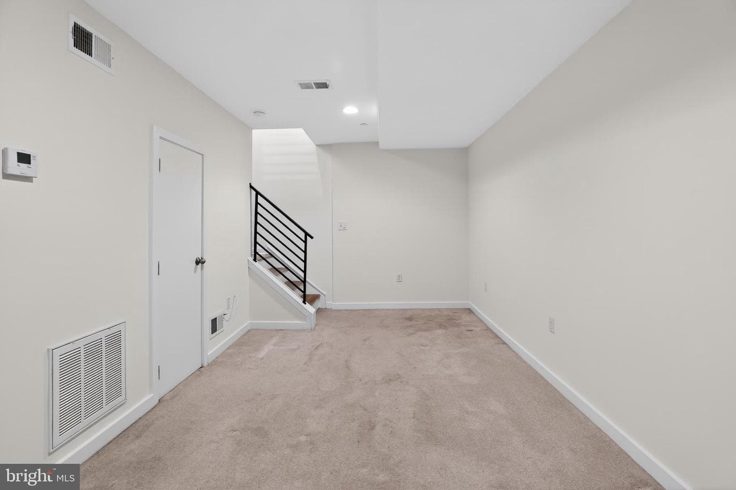 1305 S Hancock Street photo 12