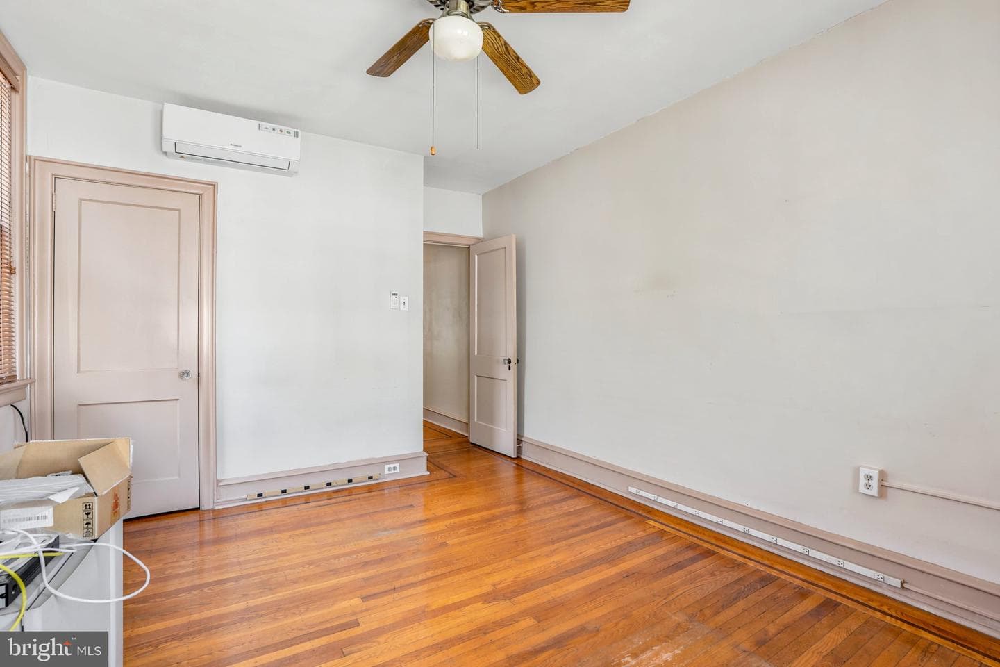 5330 N Sydenham Street photo 24
