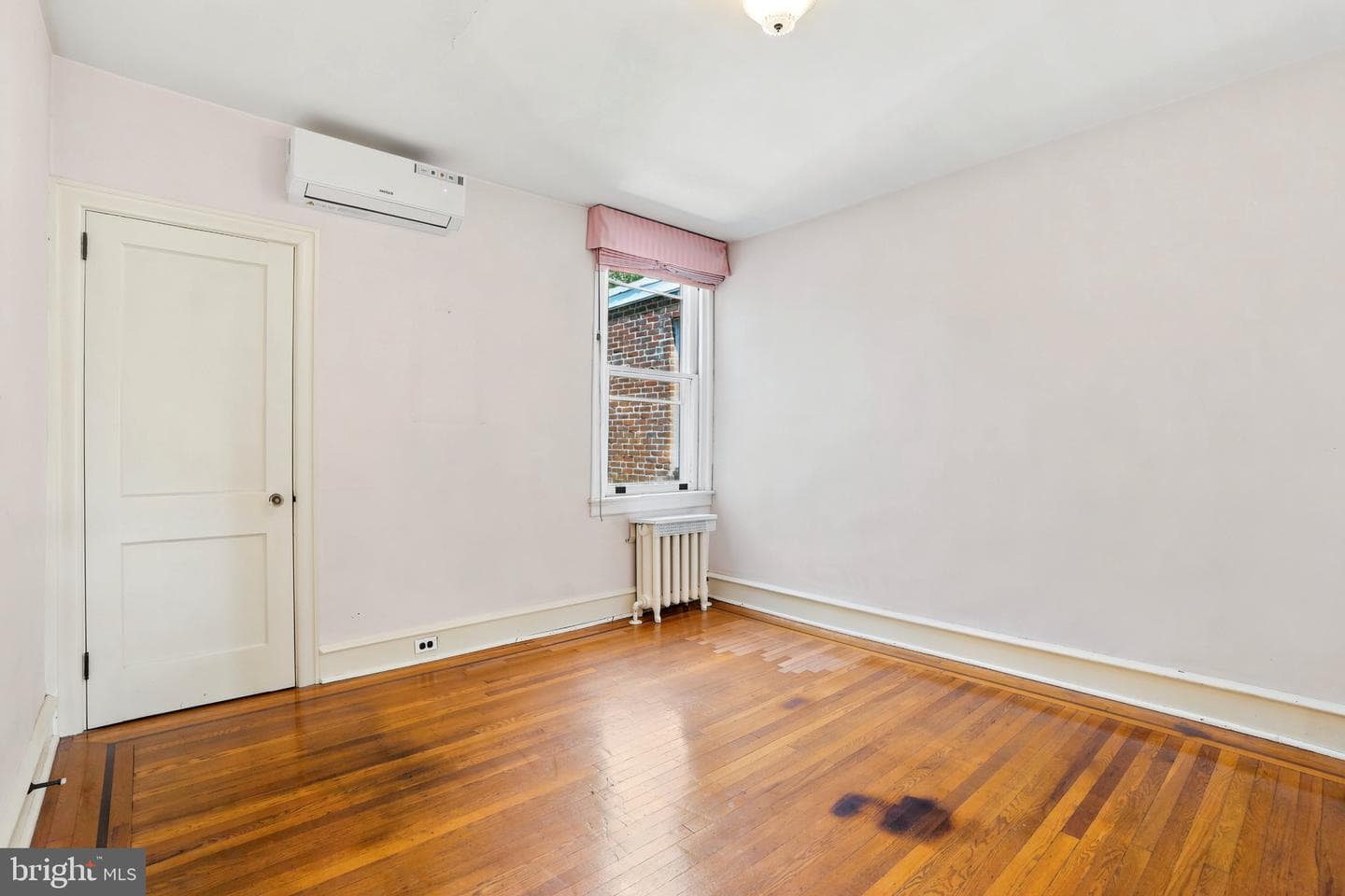 5330 N Sydenham Street photo 32