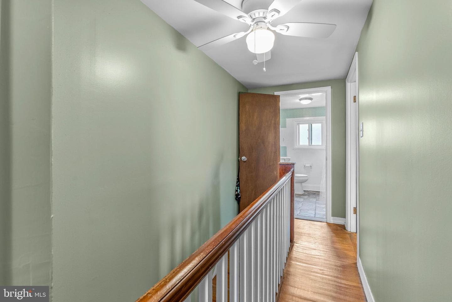 140 Sigel St photo 16