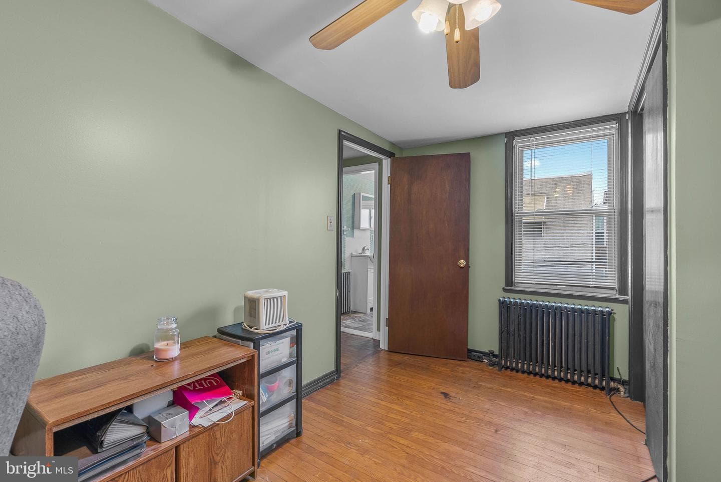140 Sigel St photo 18