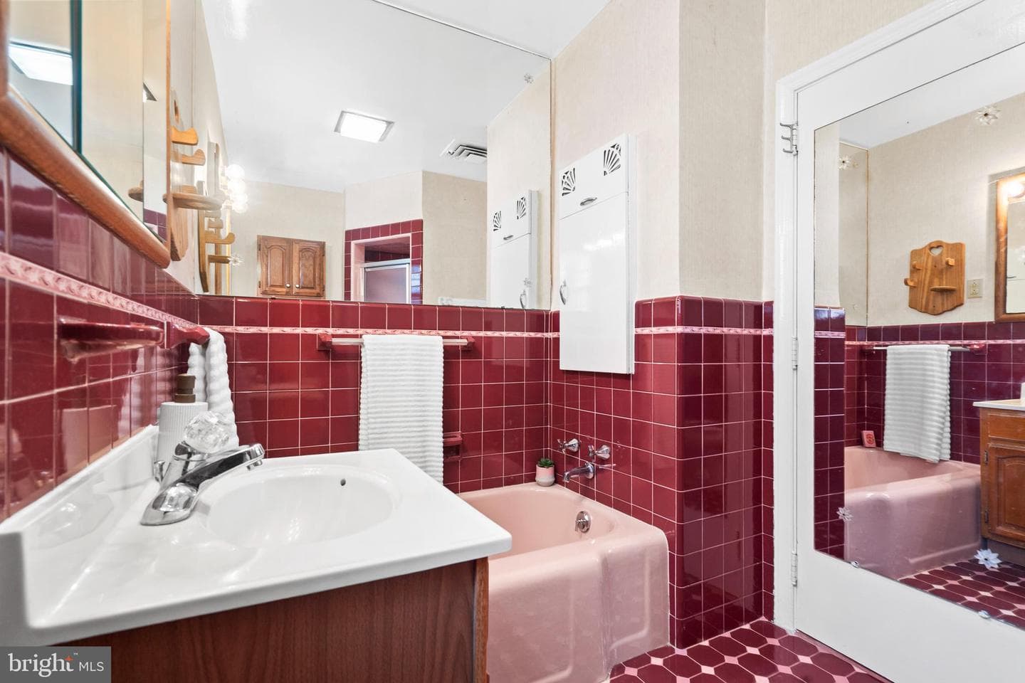 3226 W Penn St photo 16