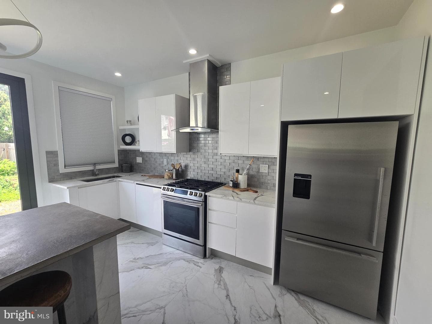 2609 E Norris Street photo 9