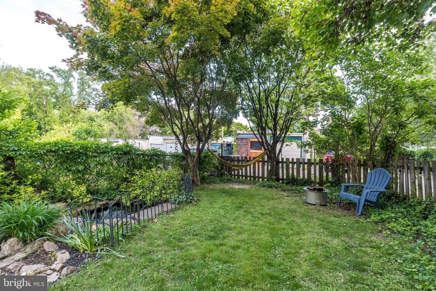 649 Hermitage Street photo 35