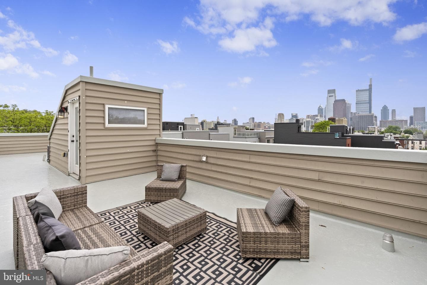 751 N Uber Street #3 photo 31