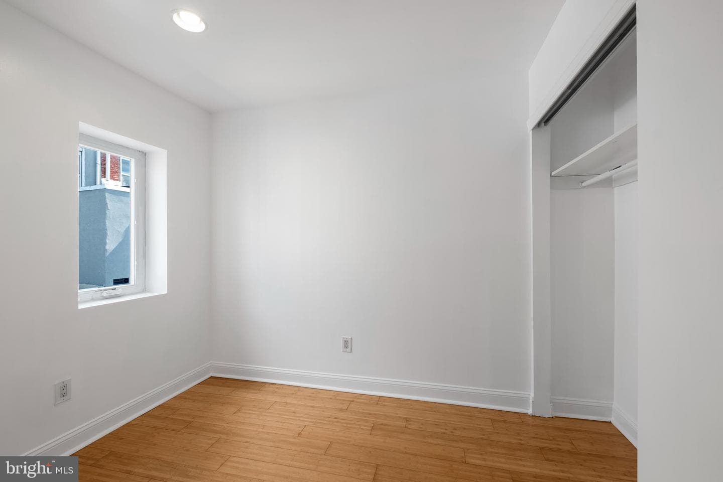 2539 Webb Street photo 23