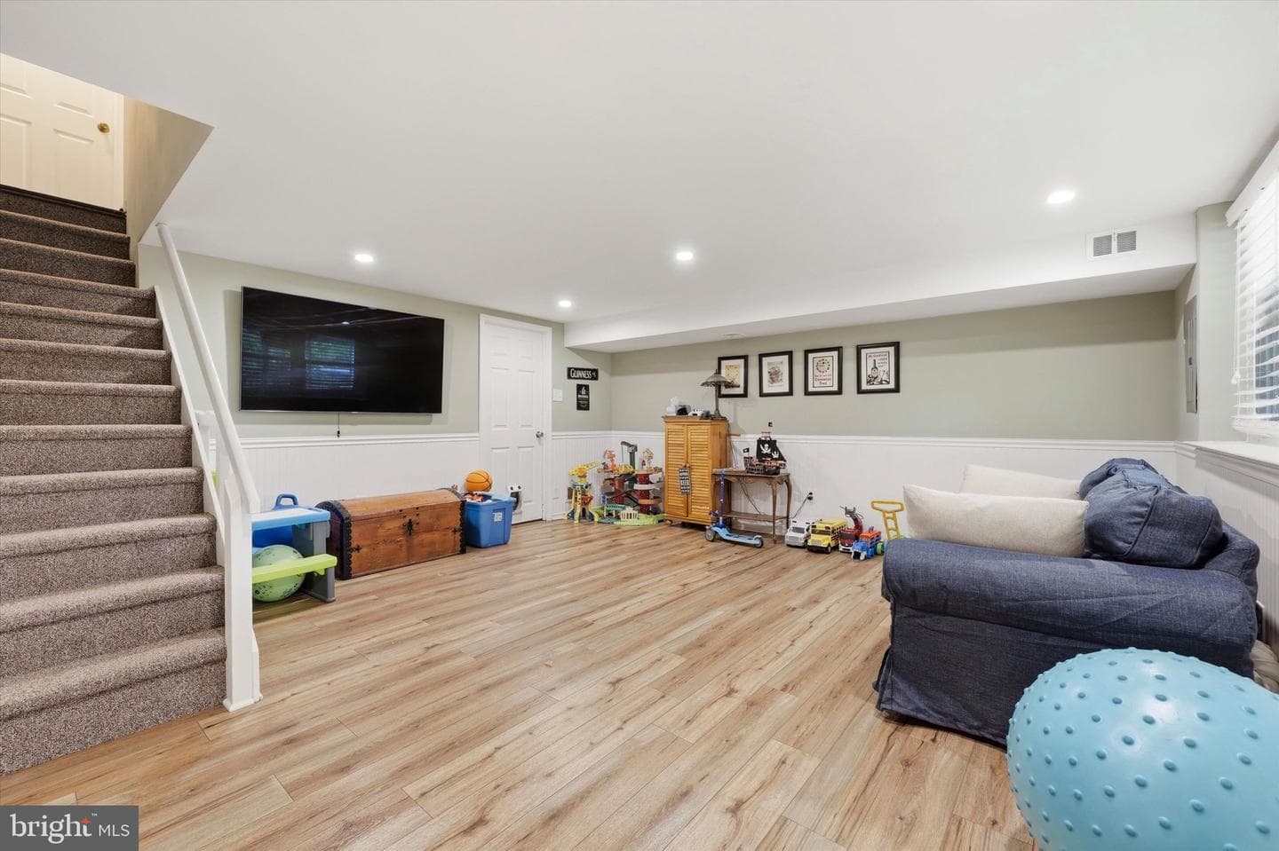 7440 Hill Road photo 21