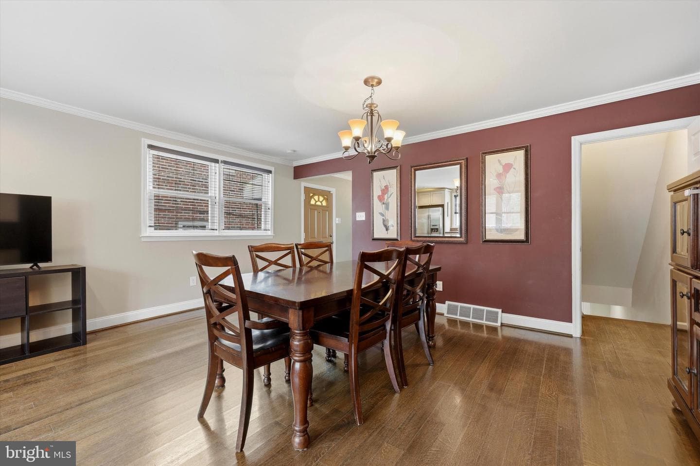 7440 Hill Road photo 8