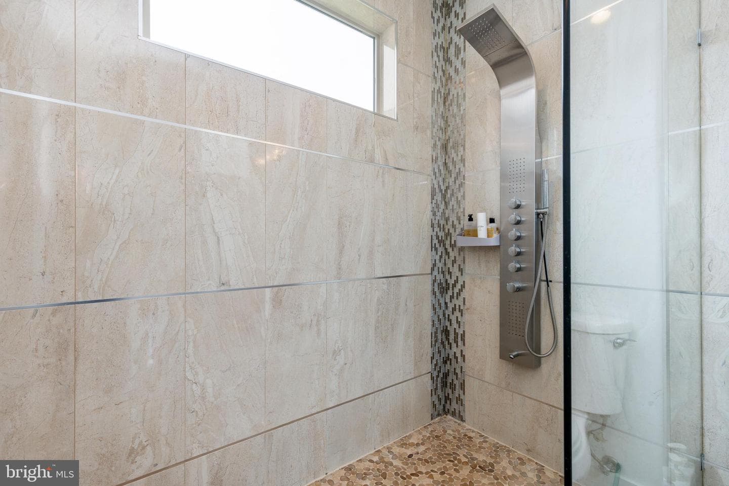 1511 N Howard Street photo 28