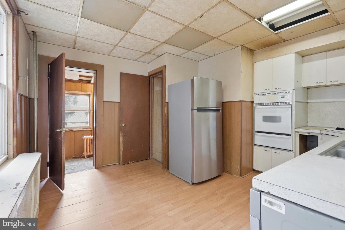537 Robbins Street photo 13