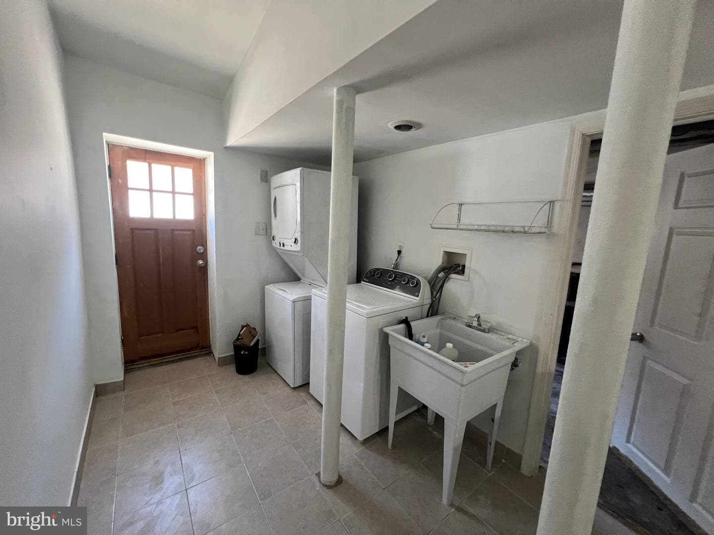3421 Bleigh Avenue photo 25