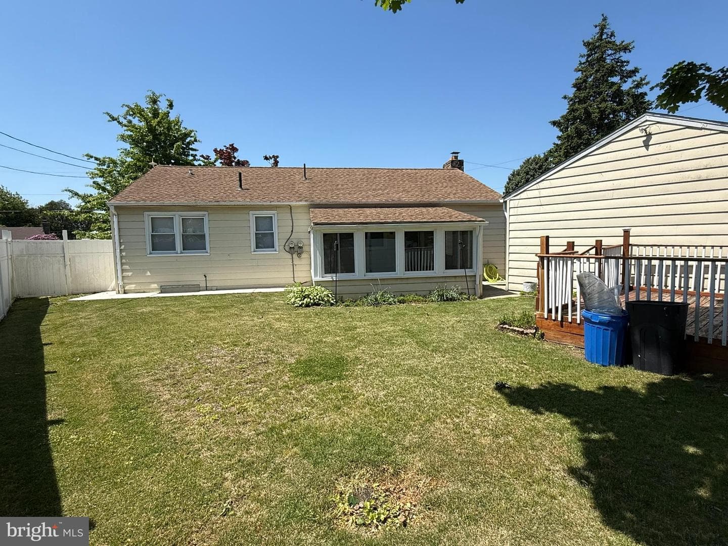 2201 Lott Street photo 21