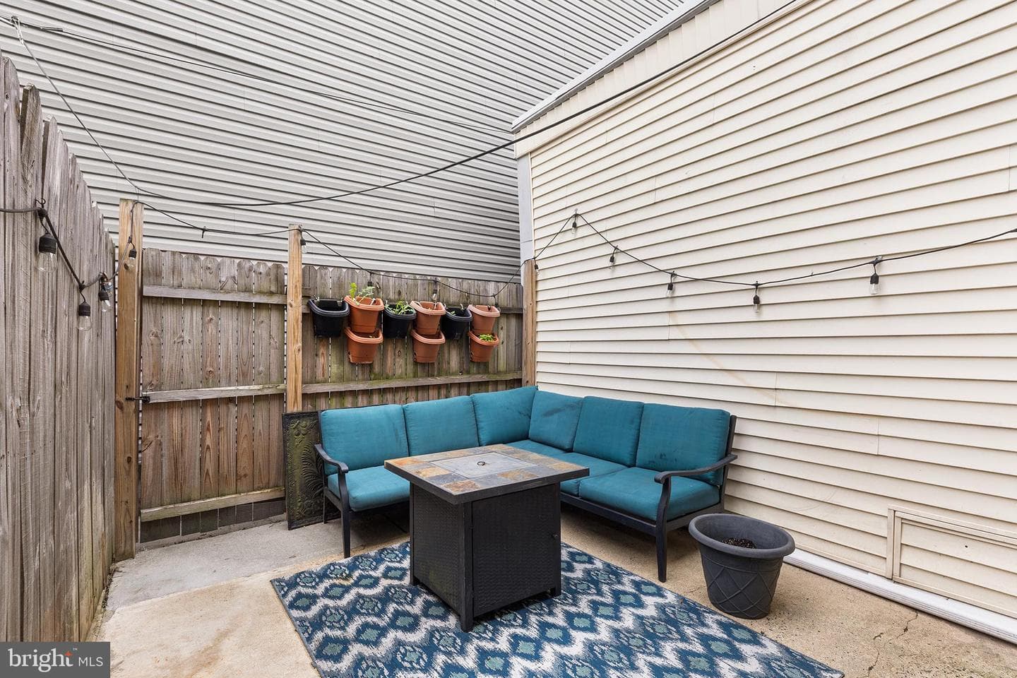 2625 Sepviva Street photo 13