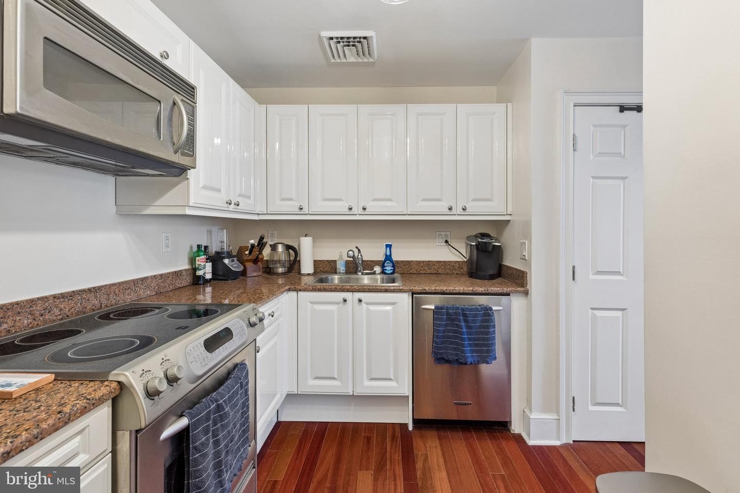 1500 Chestnut Street #4b photo 15