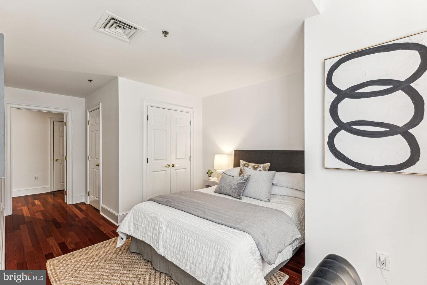 1500 Chestnut Street #5e photo 13