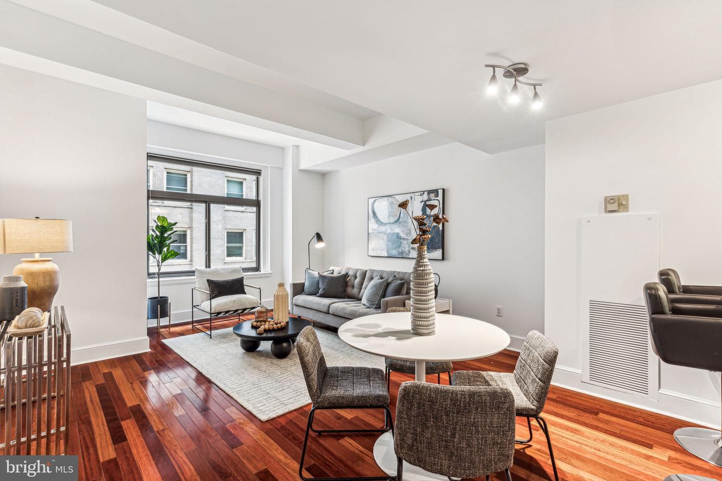 1500 Chestnut Street #5e photo 5