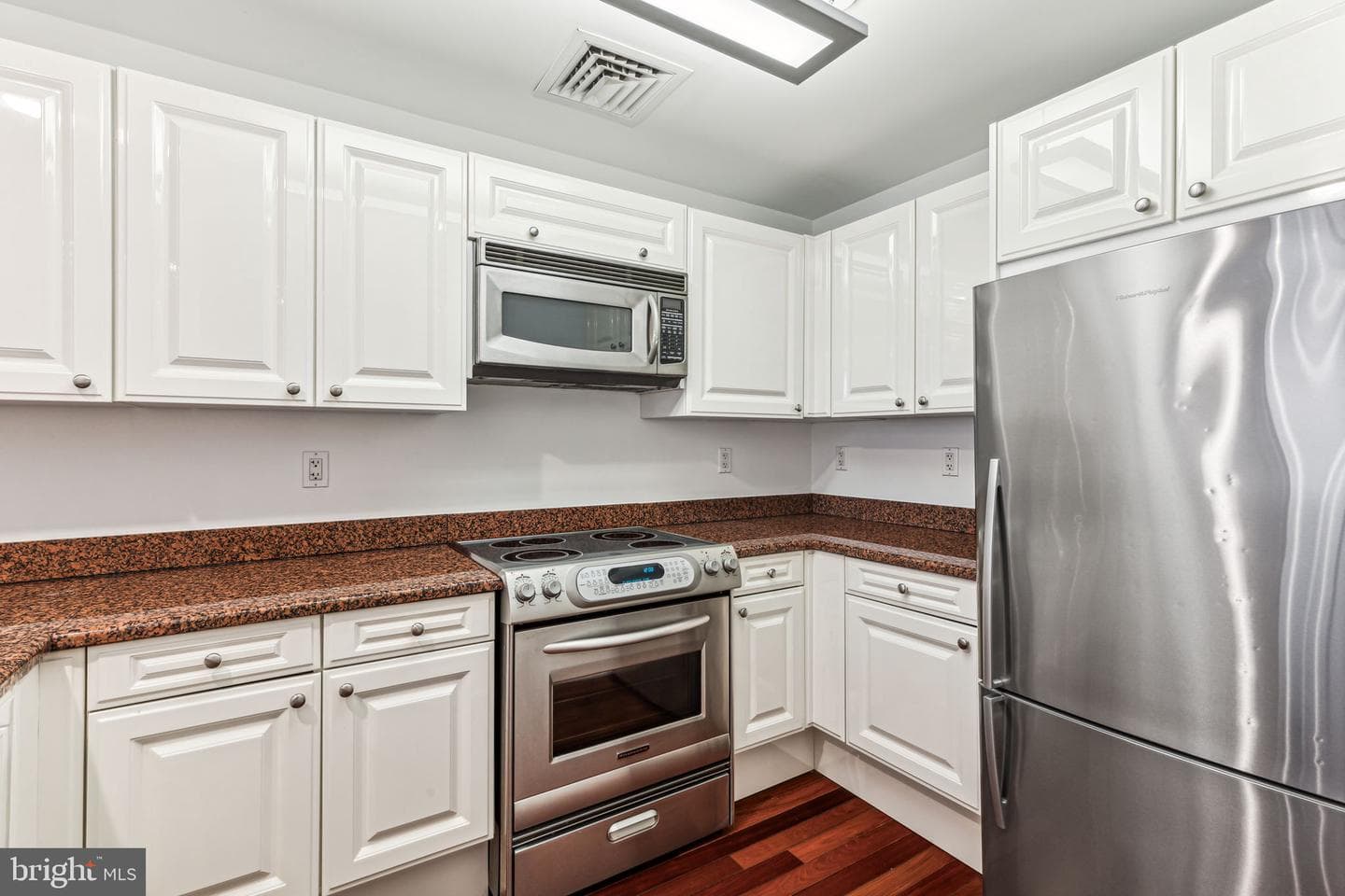 1500 Chestnut Street #5e photo 9