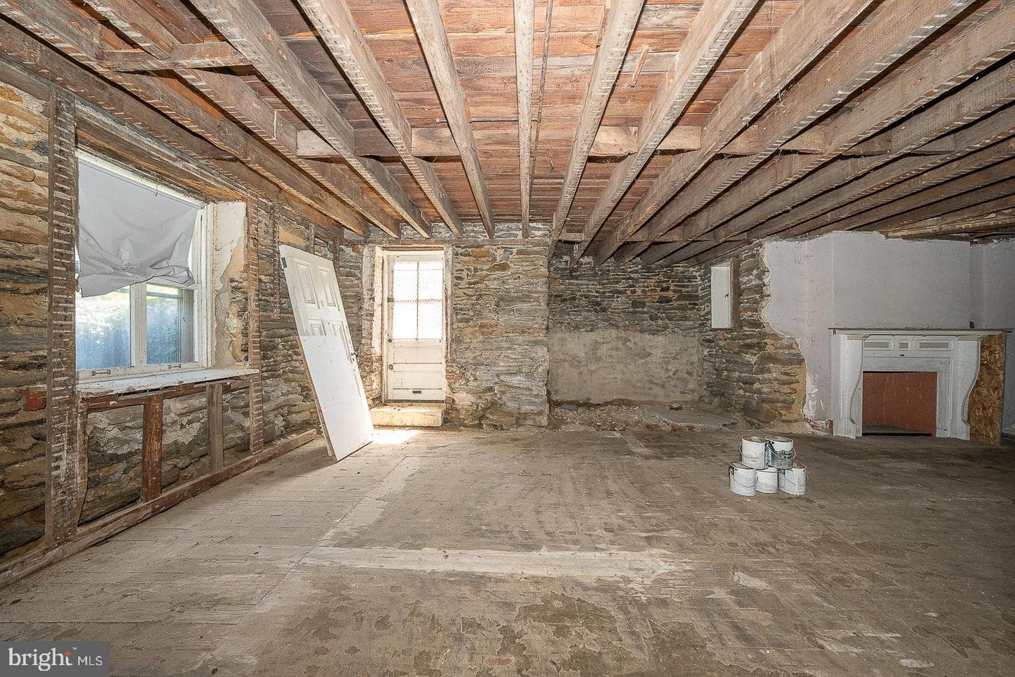 3-5 E Chestnut Hill Avenue photo 18