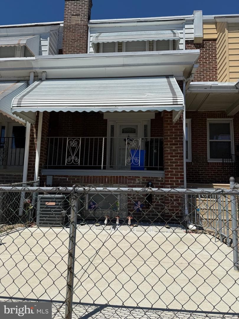 5954 Agusta Street photo 2