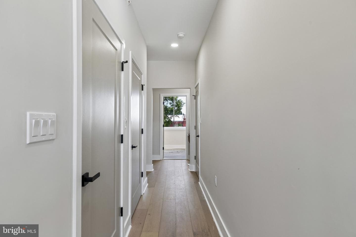 1439 S 8th Street photo 37