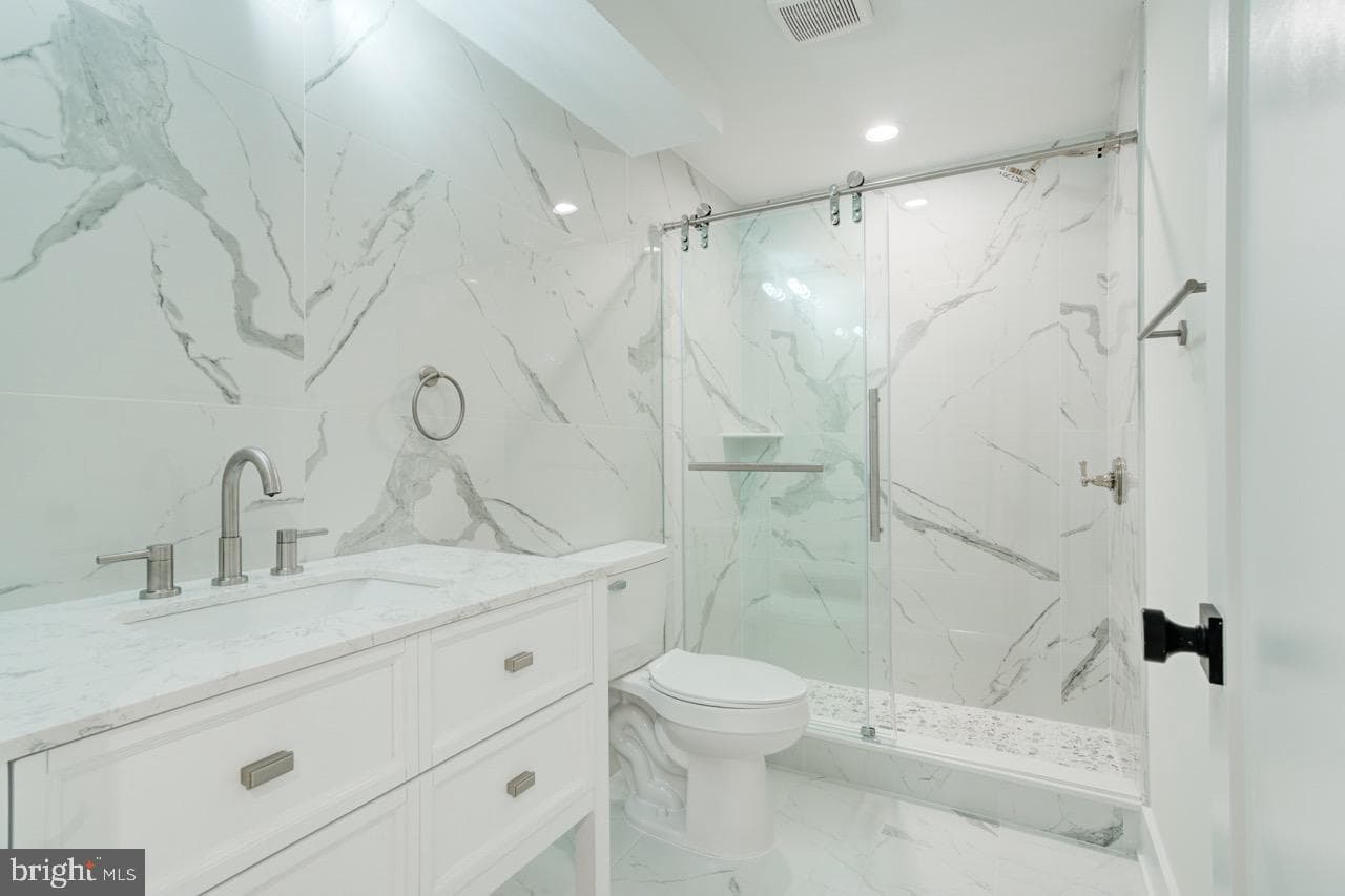 2620 E Harold Street photo 52