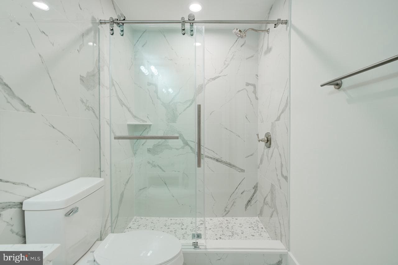 2620 E Harold Street photo 53