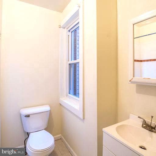 5012 Walnut St photo 6