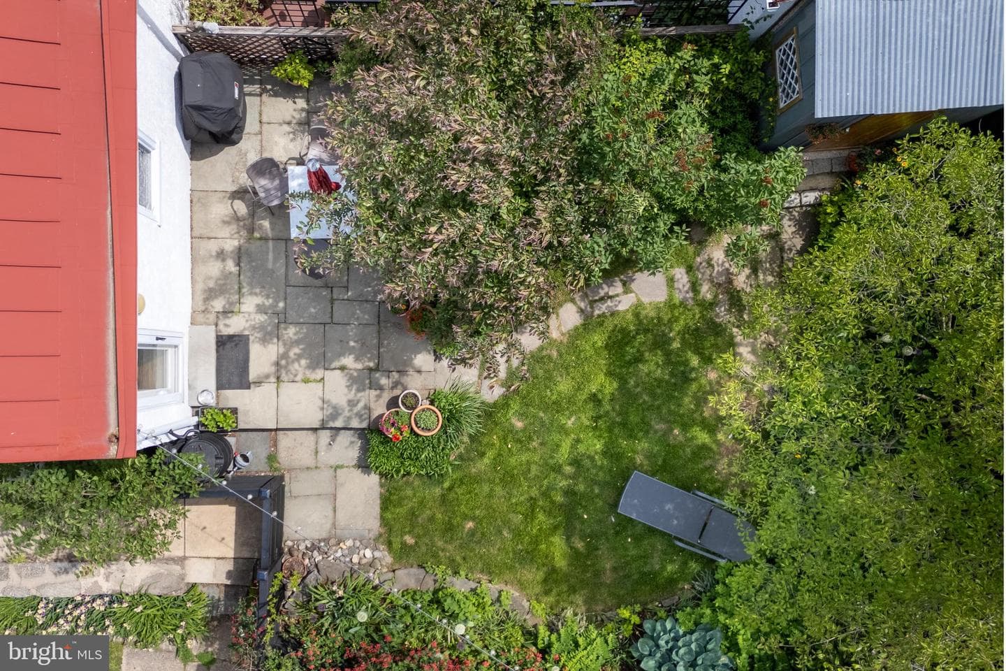 657 W Kingsley Street photo 53