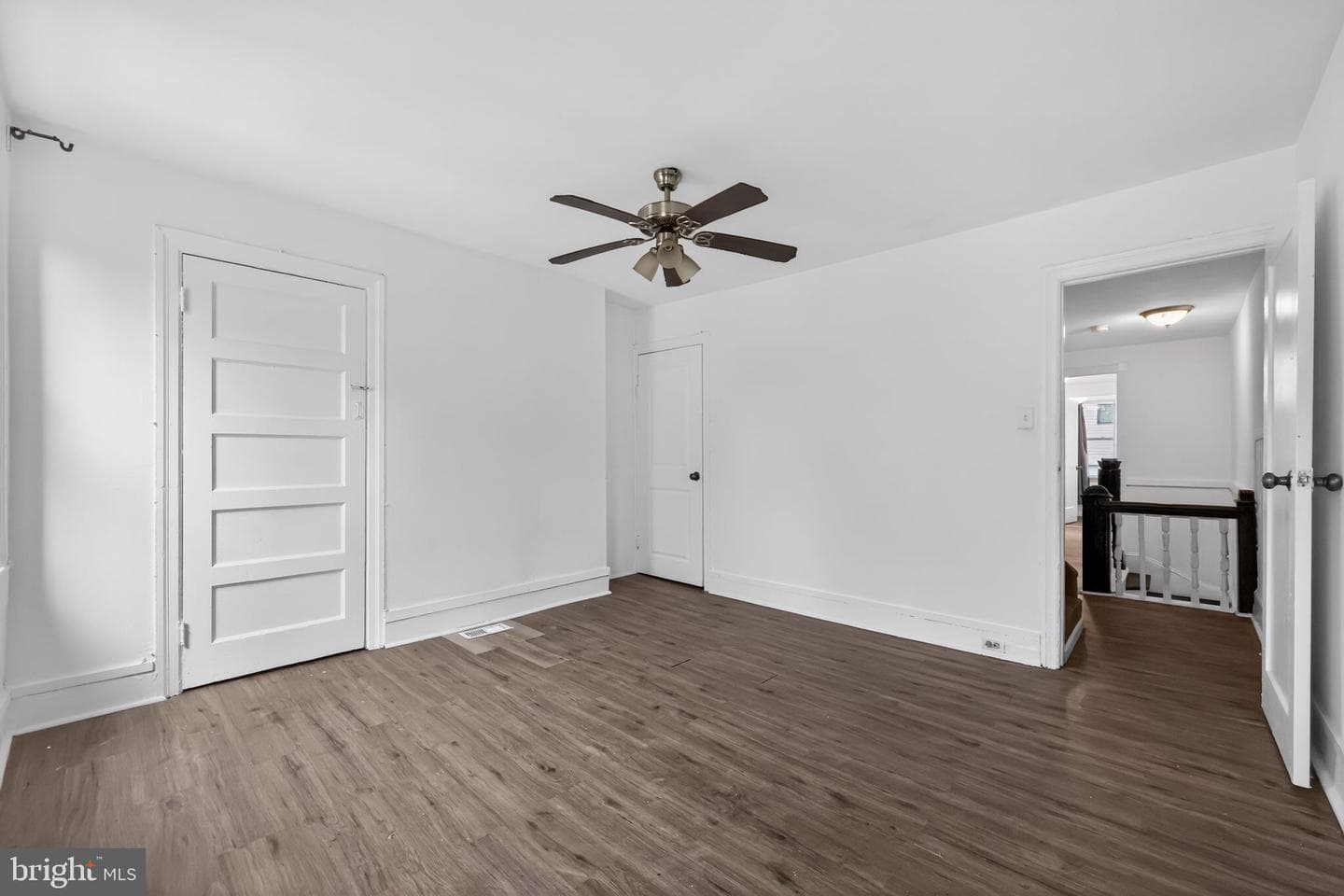2117 N Franklin Street photo 27
