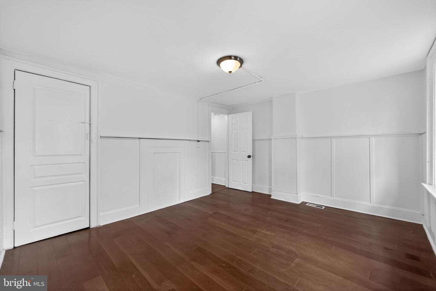 2117 N Franklin Street photo 28