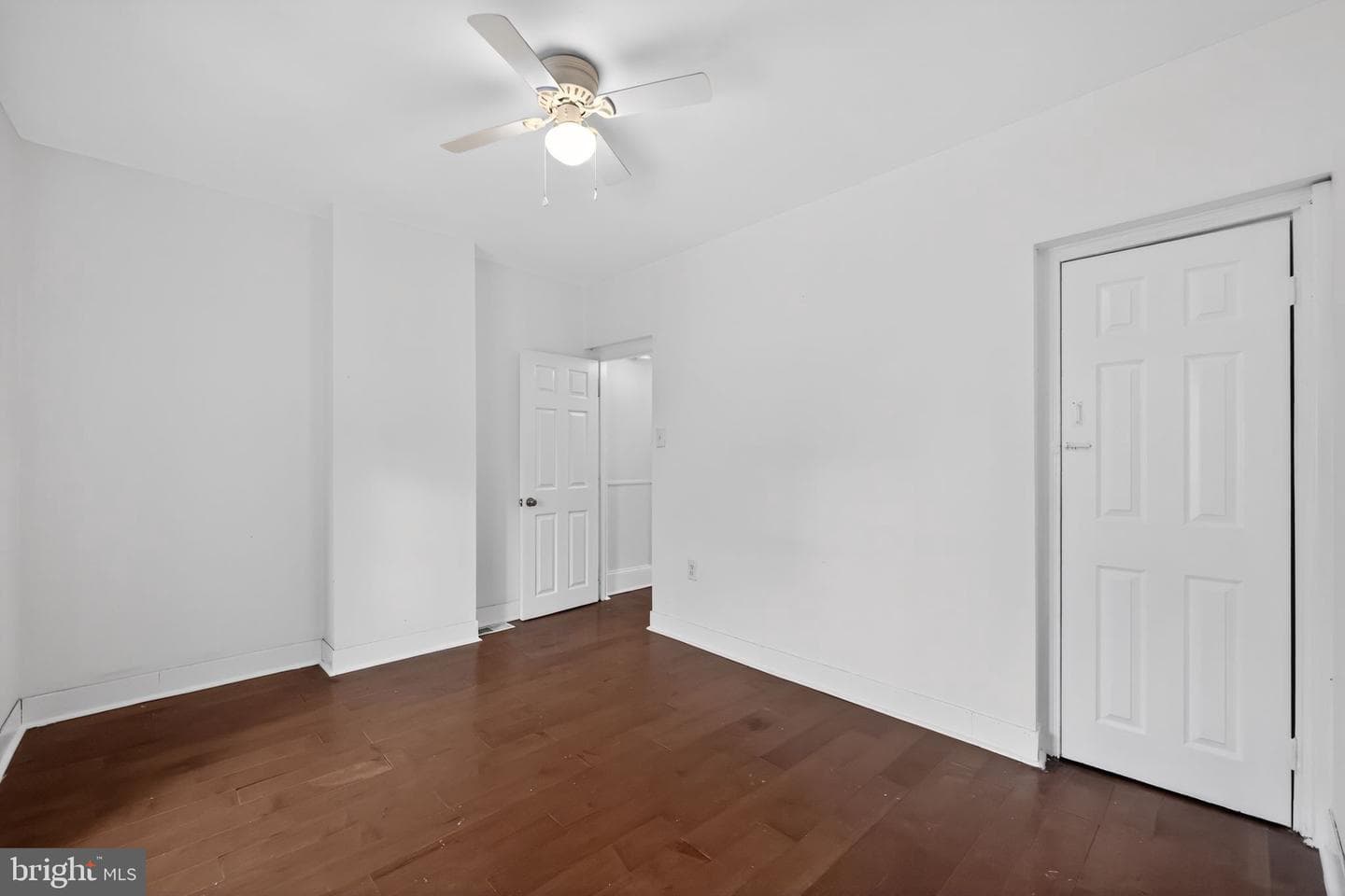 2117 N Franklin Street photo 29