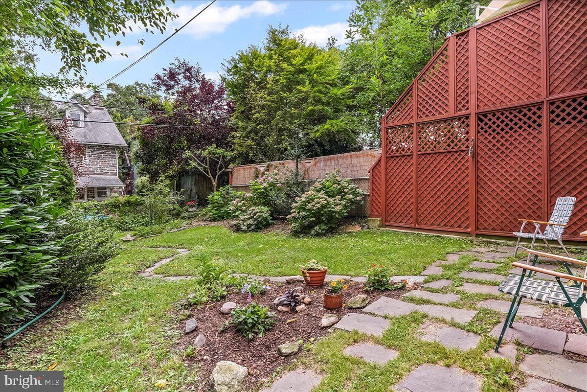 520 Burnham Road photo 35